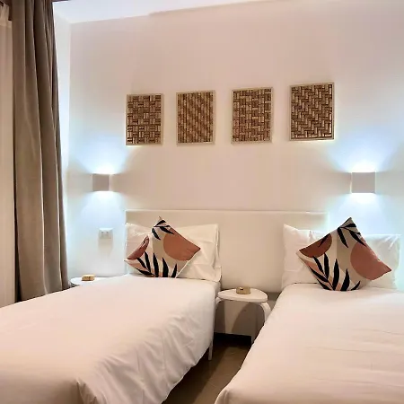 Flat Romantic Domus Remedio