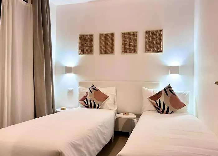 Flat Romantic Domus Remedio