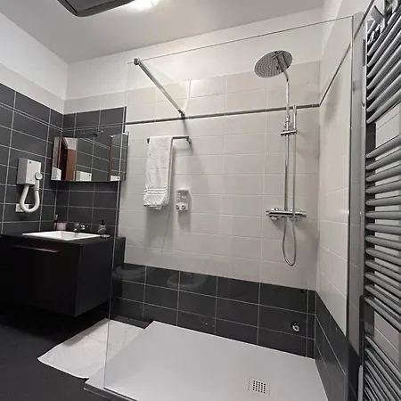 Flat Romantic Domus Remedio *