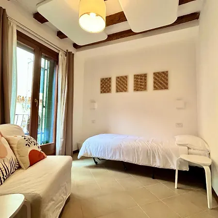 Flat Romantic Domus Remedio Венеция