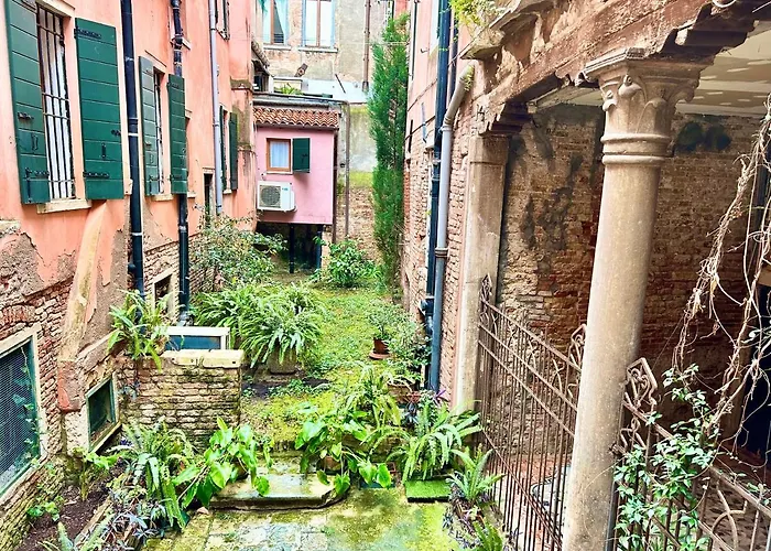Apartmán Flat Romantic Domus Remedio *